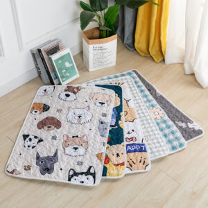 Washable cartoon cat mat, warm cotton pad for pets, dog bed mat