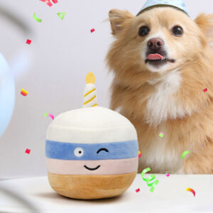 Squeaky plush toy for dogs and cats - a fun and educational chewable pet toy.